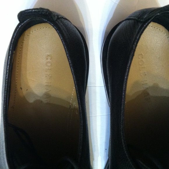 COLE HAAN MENS PRE-OWNED BLACK LEATHER DRESS SHOES SIZE: 9.5M main image 5